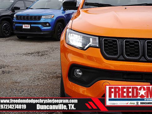 New 2026 Jeep Compass Latitude image 43