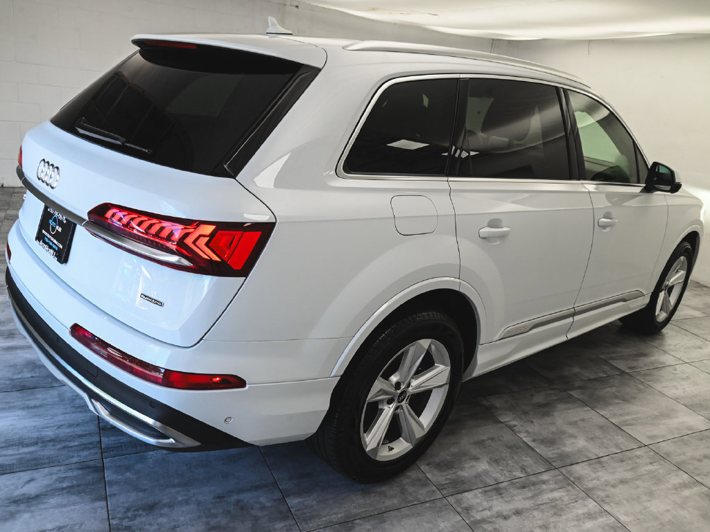 Used 2023 Audi Q7 2.0T Premium Plus w/ Premium Plus Package AWD/4WD image 6