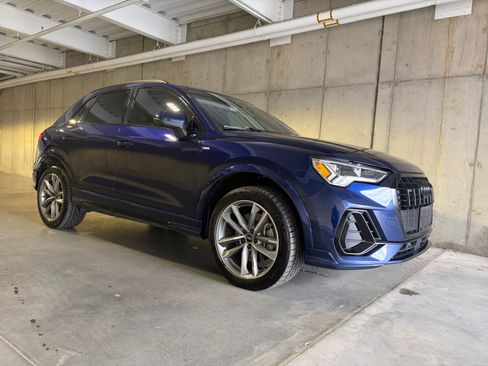 Used 2023 Audi Q3 2.0T Premium Plus AWD/4WD image 9