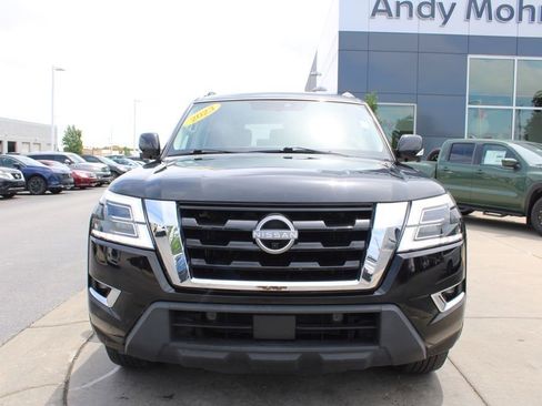 Used 2023 Nissan Armada SL image 2