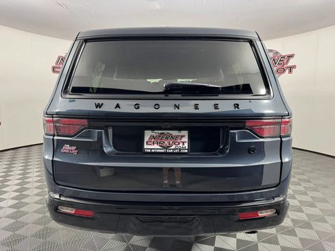 Used 2024 Jeep Wagoneer Series II w/ Convenience Group I AWD/4WD image 6