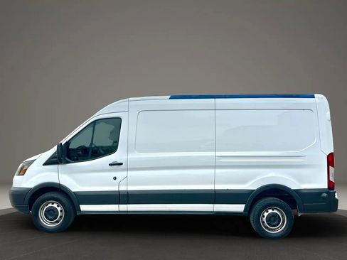 Used 2017 Ford Transit 250 148 Medium Roof image 3