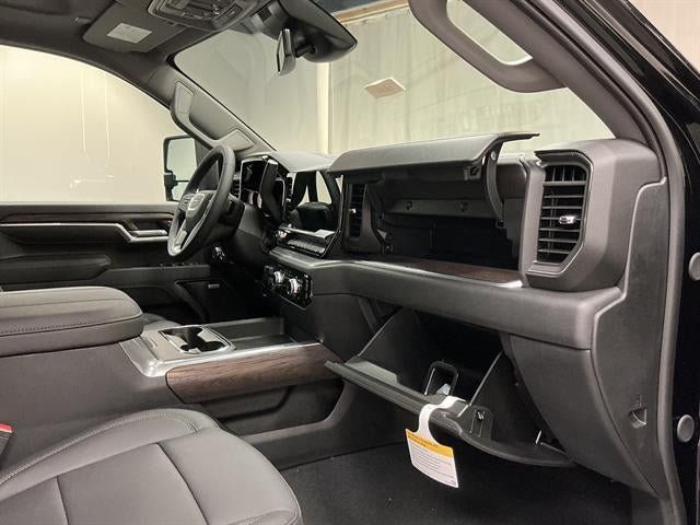 New 2026 GMC Sierra 2500 SLT w/ SLT Premium Package AWD/4WD image 35