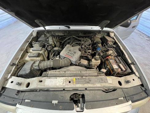 Used 2001 Ford Ranger XLT image 39