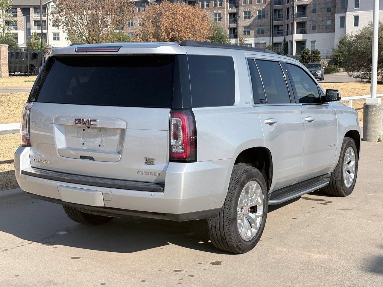 Used 2018 GMC Yukon SLT w/ Open Road Package RWD image 4