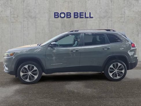 Used 2022 Jeep Cherokee Limited w/ Elite Package AWD/4WD image 2
