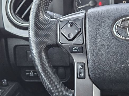 Used 2021 Toyota Tacoma TRD Off-Road w/ Technology Package image 29