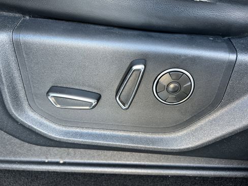 Used 2020 Ford F250 Platinum image 16