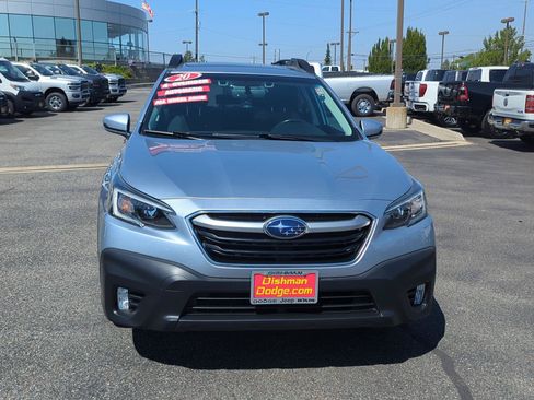 Used 2020 Subaru Outback Premium w/ Popular Package #1 AWD/4WD image 2