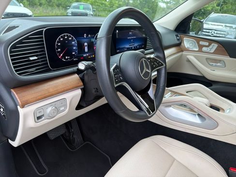 Used 2024 Mercedes-Benz GLE 450 4MATIC image 17
