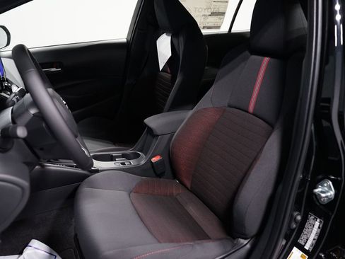 New 2026 Toyota Corolla SE image 27