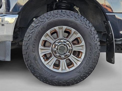 Used 2021 Ford F250 XL w/ STX Appearance Package image 23