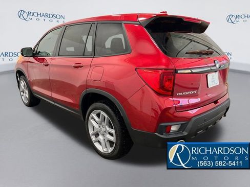 Certified 2024 Honda Passport EX-L image 3
