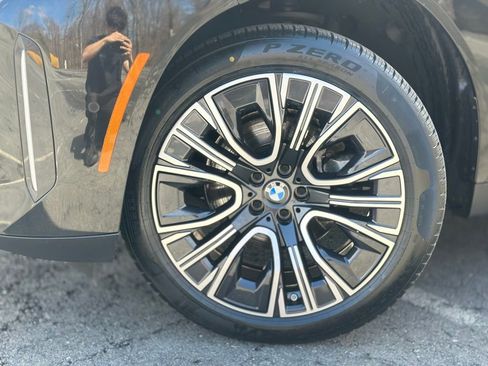 Certified 2025 BMW X3 xDrive30 w/ Premium Package AWD/4WD image 2