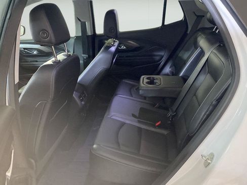 Used 2023 GMC Terrain SLT w/ LPO, Floor Liner Package AWD/4WD image 21