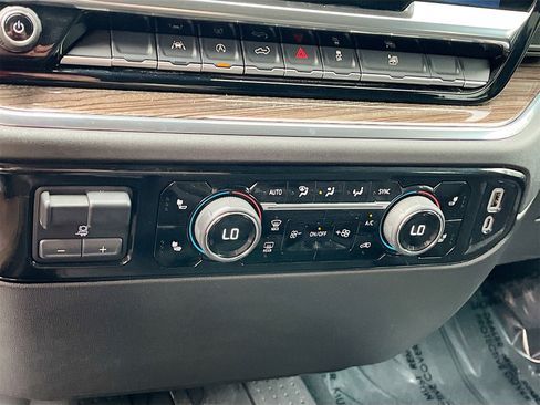 Used 2024 Chevrolet Silverado 1500 LT w/ Protection Package image 16