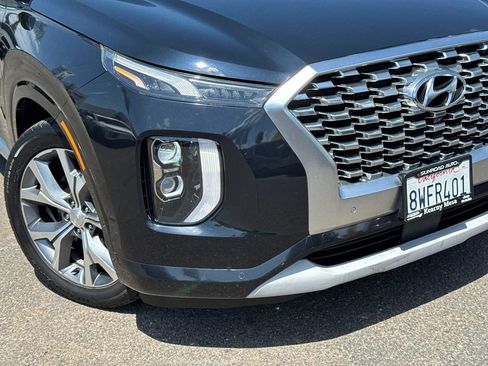 Used 2021 Hyundai Palisade Limited w/ Winter Package FWD image 6