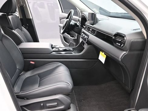 Used 2023 Honda Pilot Elite image 26