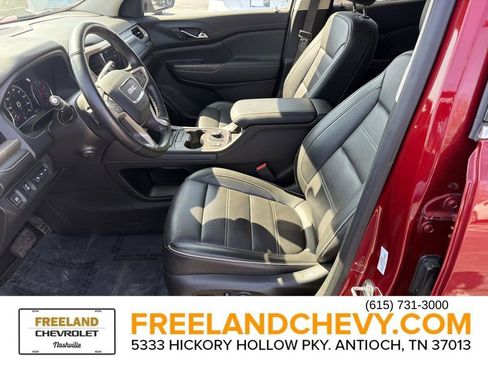 Used 2023 GMC Acadia Denali image 25