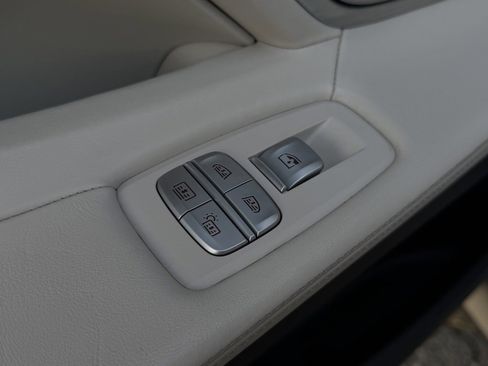 Used 2018 BMW 750i xDrive 750i xDrive image 28