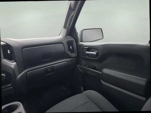 Used 2021 Chevrolet Silverado 1500 Custom w/ Safety Confidence Package AWD/4WD image 12