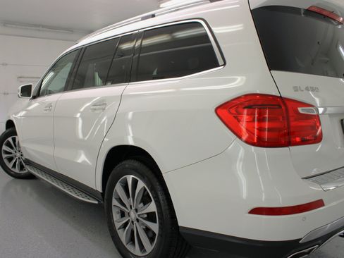 Used 2016 Mercedes-Benz GL 450 4MATIC w/ Premium I Package image 16