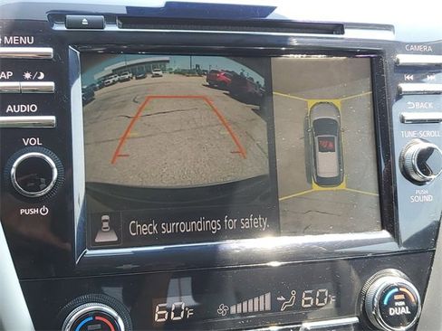 Used 2023 Nissan Murano SL image 13