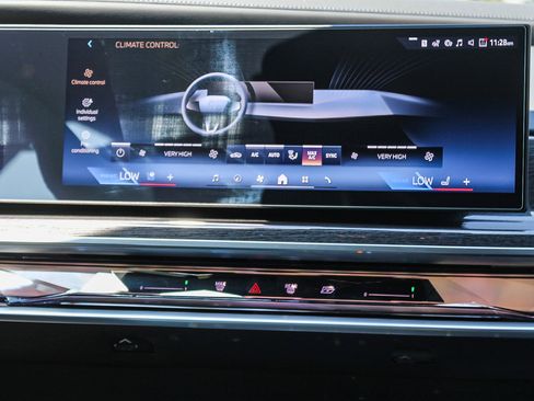 New 2026 BMW i7 eDrive50 w/ M Sport Package RWD image 12