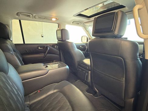 Used 2023 Nissan Armada Platinum w/ Captain's Chairs Package RWD image 41