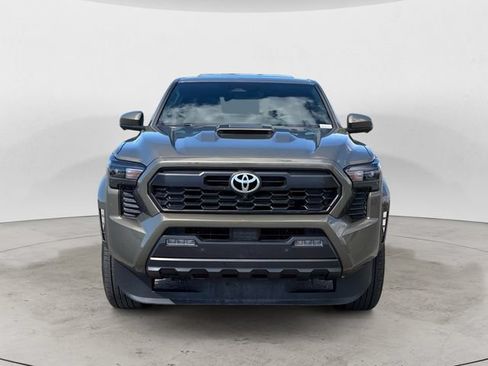 Used 2024 Toyota Tacoma TRD Sport w/ TRD Sport Premium Package AWD/4WD image 2