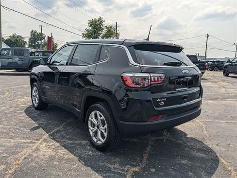 New 2025 Jeep Compass Sport image 6