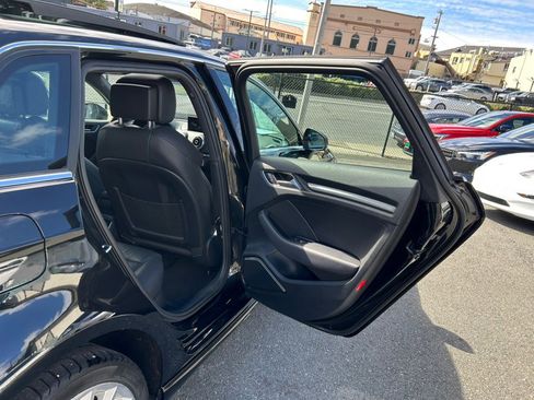 Used 2017 Audi A3 e-tron Premium Plus w/ Technology Package image 43