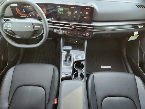 New 2026 Kia Sportage EX image 19