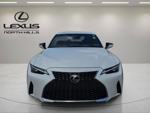 Used 2022 Lexus IS 300 AWD w/ Premium Package image 2