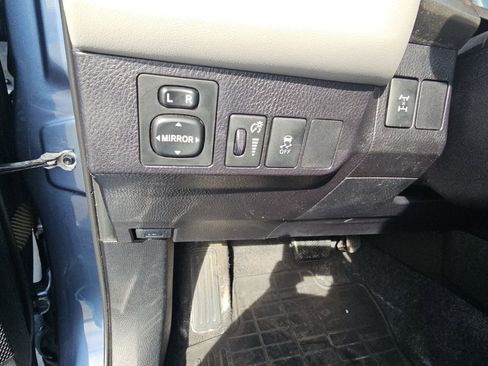 Used 2014 Toyota RAV4 XLE image 23