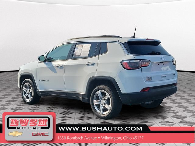 Used 2024 Jeep Compass Latitude AWD/4WD image 3