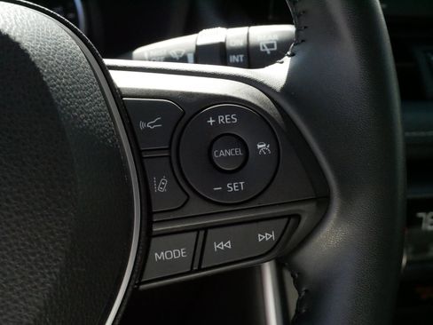 Certified 2022 Toyota RAV4 XLE Premium image 25