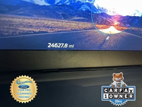 Used 2022 Ford Explorer ST w/ Equipment Group 401A image 18