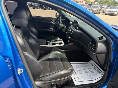 Used 2020 Kia Stinger GT2 AWD/4WD image 19
