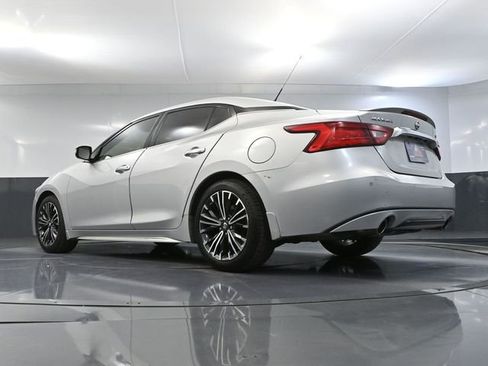 Used 2017 Nissan Maxima 3.5 SV w/ Dynamic Package FWD image 44