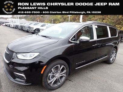 New 2026 Chrysler Pacifica Pinnacle