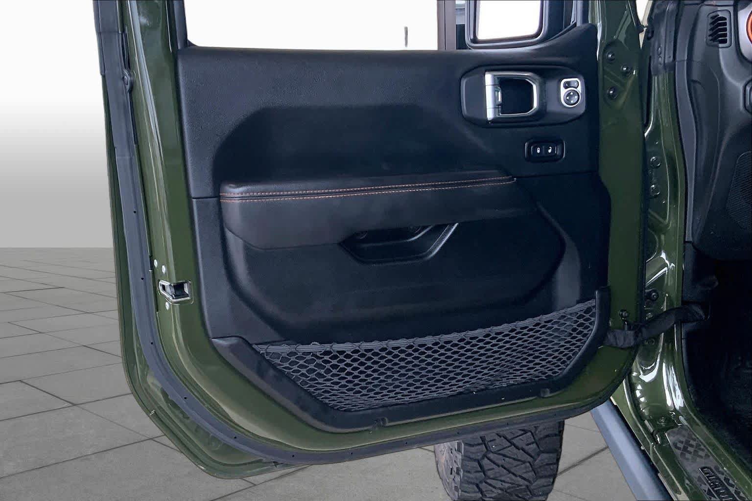 Used 2021 Jeep Gladiator Mojave AWD/4WD image 21