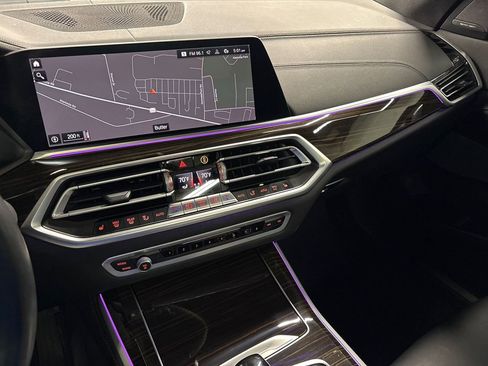 Used 2021 BMW X5 xDrive40i w/ Premium Package image 37