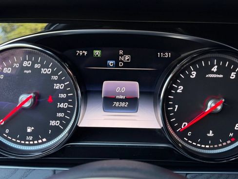 Used 2020 Mercedes-Benz E 350 Sedan image 10
