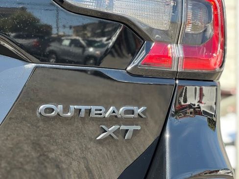 Used 2022 Subaru Outback Onyx Edition XT w/ Popular Package #2 AWD/4WD image 10