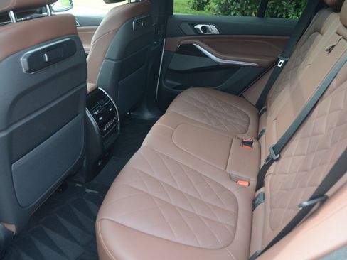 Used 2026 BMW X5 xDrive40i w/ Premium Package AWD/4WD image 16