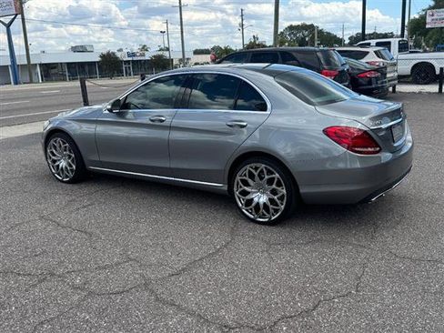 Used 2015 Mercedes-Benz C 300 4MATIC Sedan image 2