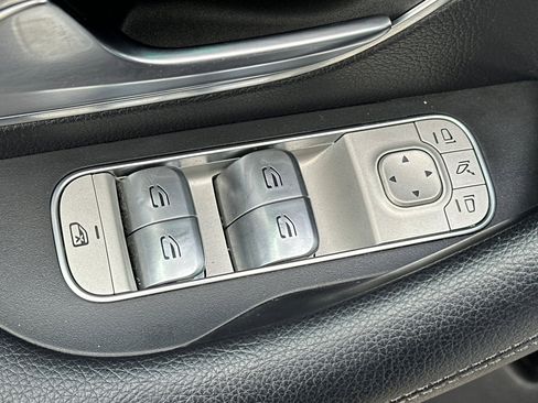 Used 2020 Mercedes-Benz GLE 350 image 15