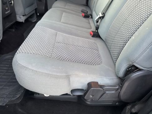 Used 2016 Ford F250 XLT w/ XLT Premium Package image 27