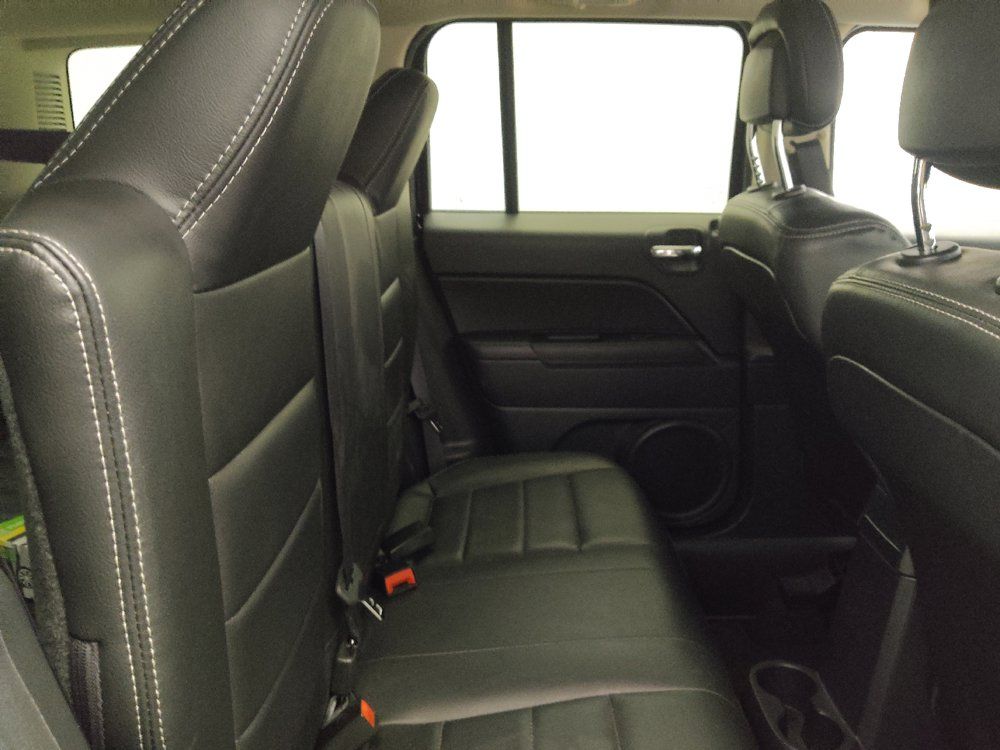 Used 2017 Jeep Patriot High Altitude AWD/4WD image 19